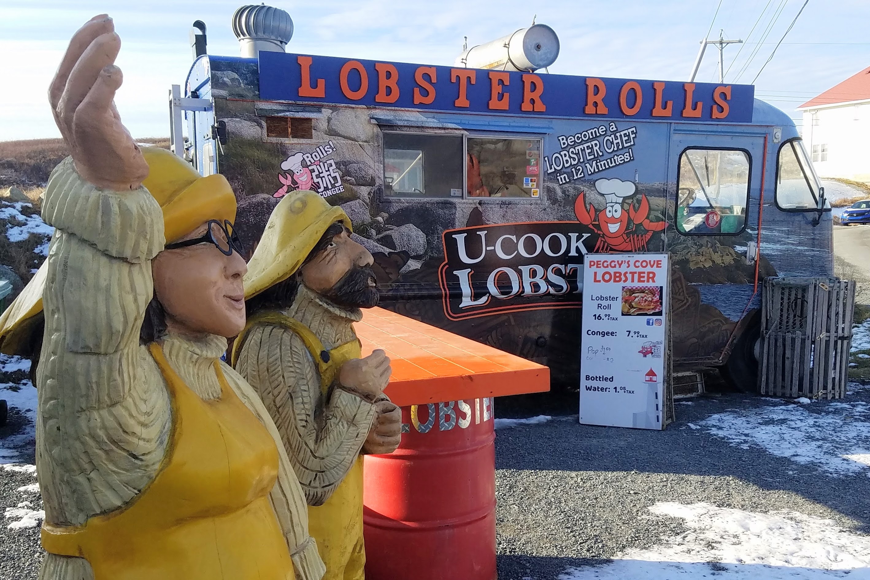 lobster-rolls-food-truck-nova-scotia-canada.jpg